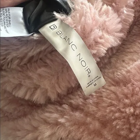 Blank Noir Peach Whip Reversable Hoodie - Picture 9 of 10